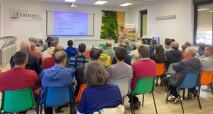 ENBA celebra una Charla informativa sobre Dermatosis en Fraisoro