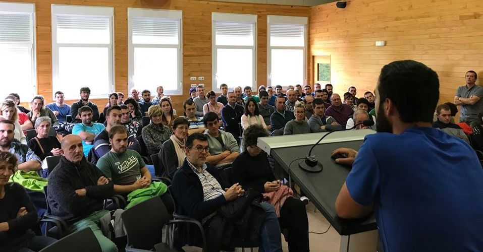 El exitoso encuentro BASERRI GAZTEA es un buen comienzo para trabajar el futuro